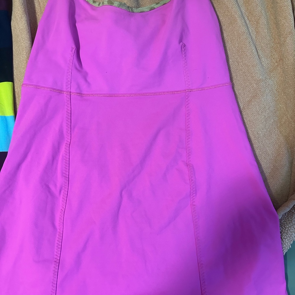 Lululemon Bundle (Includes 4 Shirts) - image 3